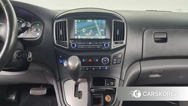 Hyundai The New Grand Starex 2018 Серебряный из Кореи, фото 5