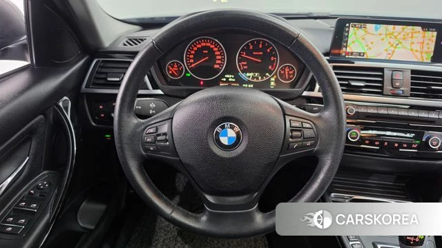 BMW 3 Series (F30) 2018 Серый из Кореи, фото 5