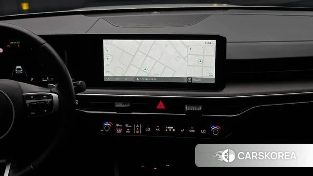 Kia The New K5 3rd generation 2025 Белый из Кореи, фото 5