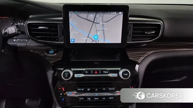 Ford Explorer 6th Generation 2021 Белый из Кореи, фото 5