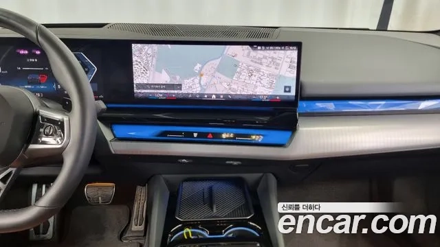 BMW 5 Series (G60) 2023 Серый из Кореи, фото 5