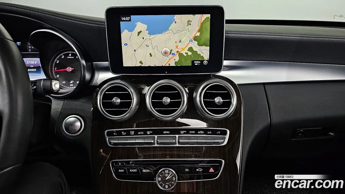 Mercedes-Benz C-Class W205 2018 Белый из Кореи, фото 5