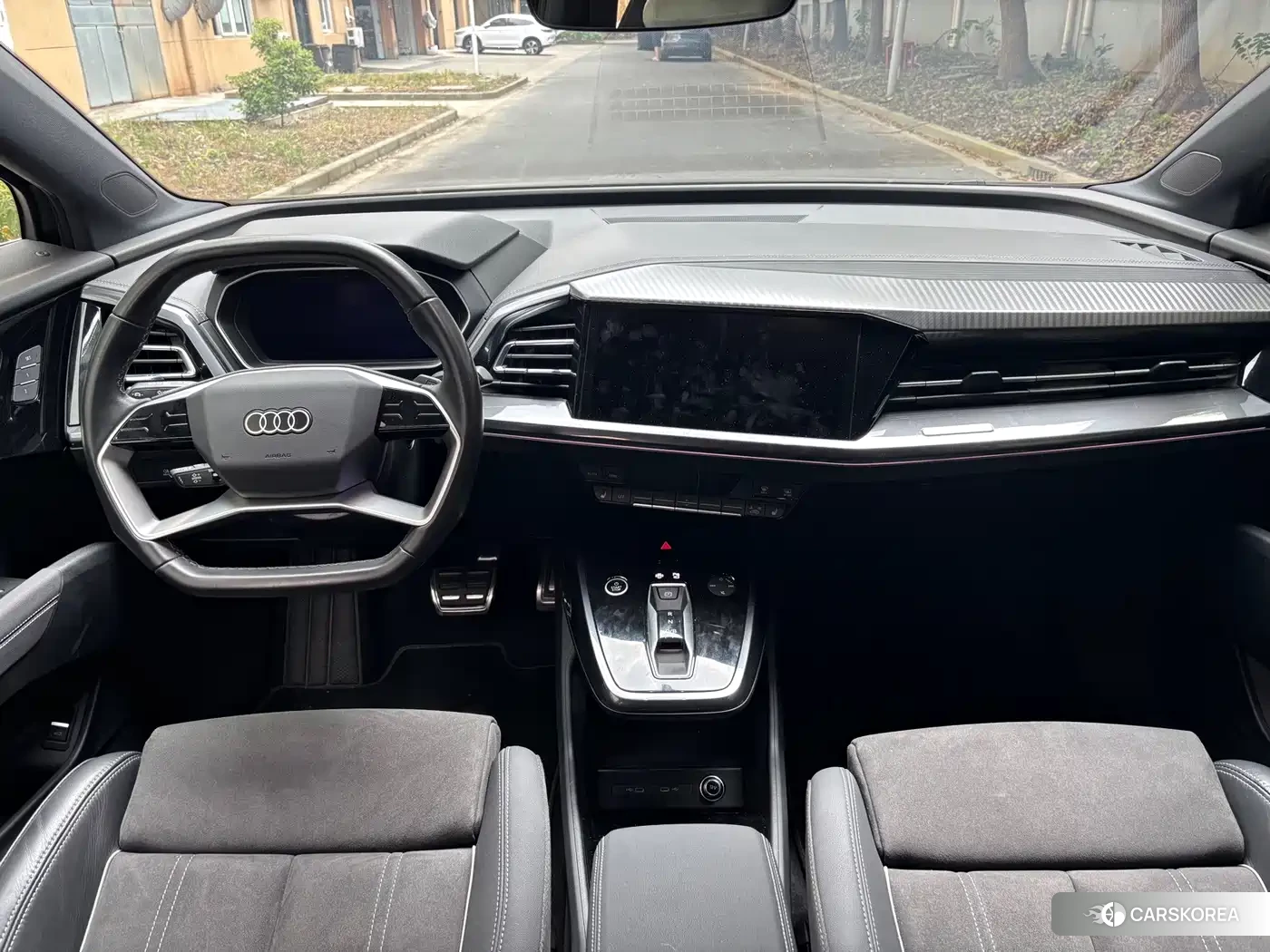 Audi Q4 e-tron 2023 Черный из Китая, фото 5