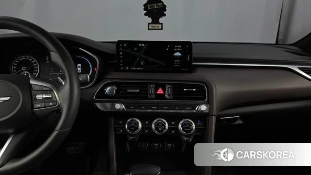 Genesis The New G70 2023 Белый из Кореи, фото 5