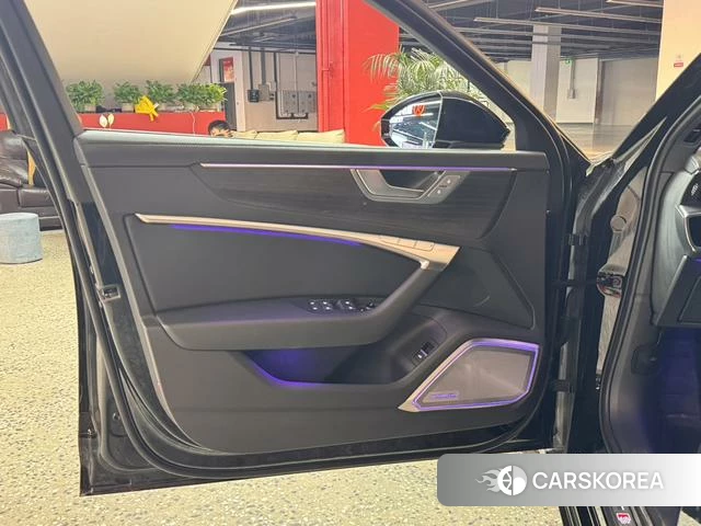Audi A6L 2024 Черный из Китая, фото 5