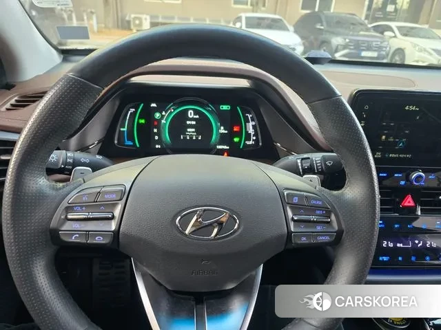 Hyundai The New Ionic Hybrid 2019 Белый из Кореи, фото 5