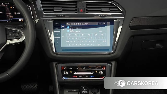 Volkswagen Tiguan second Generation 2024 Белый из Кореи, фото 5