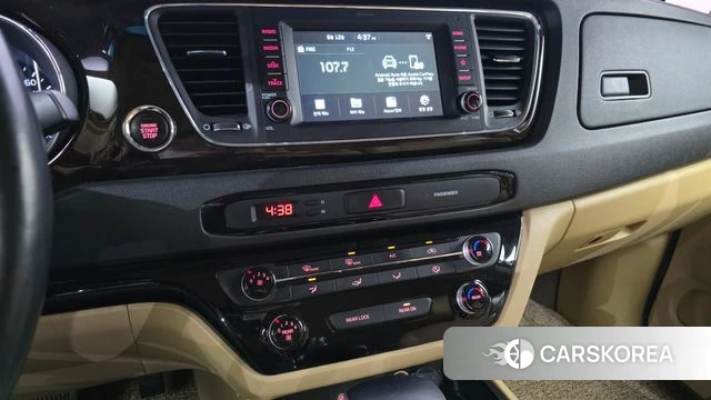 Kia The New Carnival 2019 Белый из Кореи, фото 5
