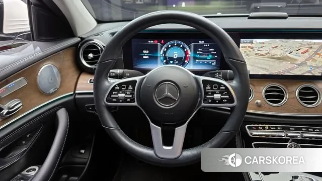 Mercedes-Benz E-Class W213 2019 Белый из Кореи, фото 5