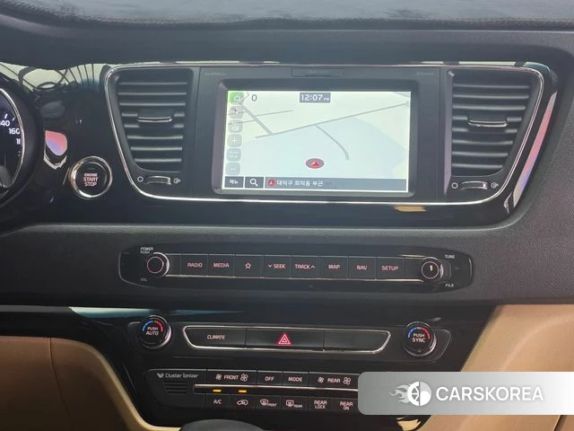 Kia The New Carnival 2018 Черный из Кореи, фото 5