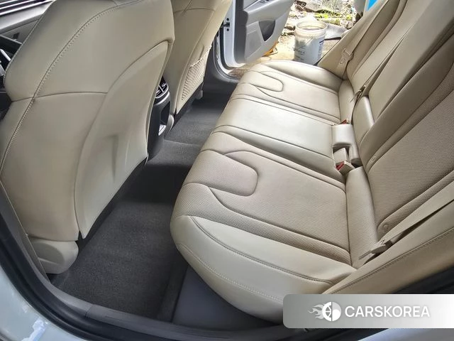 Hyundai The New Avante (CN7) 2024 Белый из Кореи, фото 5