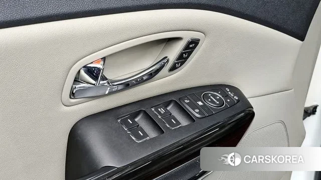 Kia The New Carnival id 3646643 из Кореи 5