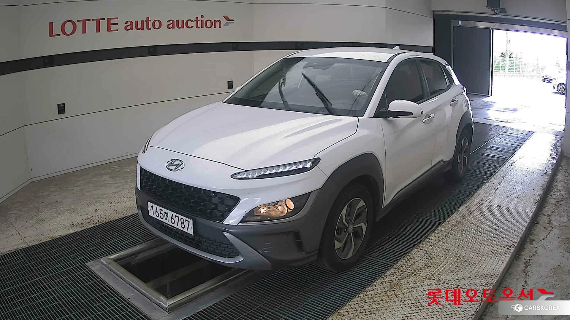 Hyundai Kona Hybrid 2022 Atlas White из Кореи, фото 5