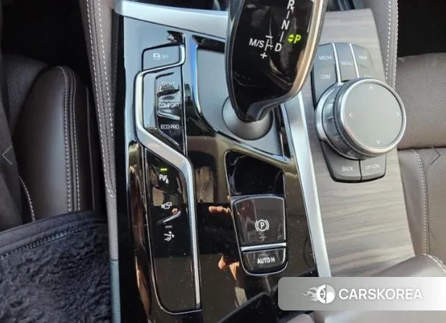 BMW 6 Series GT (G32) 2023 Белый из Кореи, фото 5