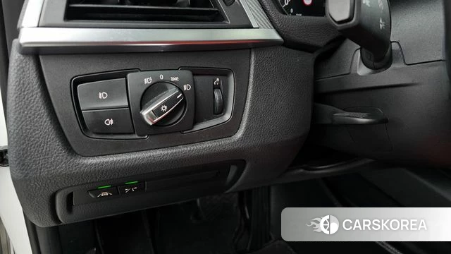 BMW 3 Series (F30) 2018 Белый из Кореи, фото 5