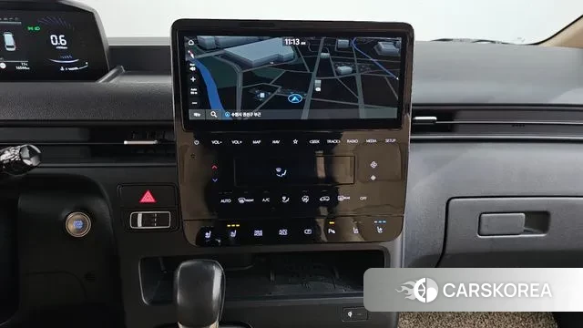 Hyundai Staria 2022 Белый из Кореи, фото 5