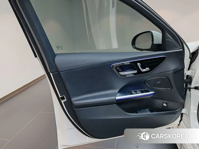 Mercedes-Benz Class C 2024 Белый из Китая, фото 5
