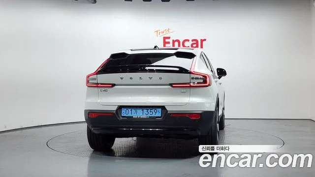 Volvo C40 Richards 2022 Белый из Кореи, фото 5