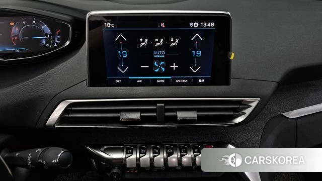 Peugeot 5008 second generation 2019 Серый из Кореи, фото 5