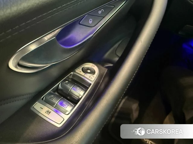 Mercedes-Benz E-Class W213 2022 Белый из Кореи, фото 5