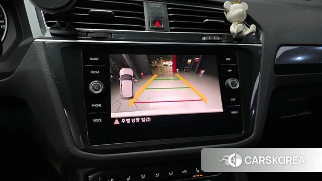 Volkswagen Tiguan second Generation 2020 Белый из Кореи, фото 5