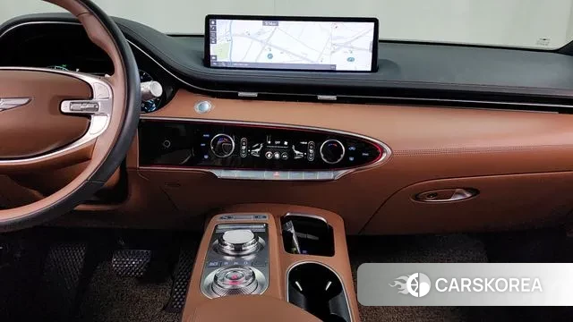 Genesis GV70 2021 Черный из Кореи, фото 5