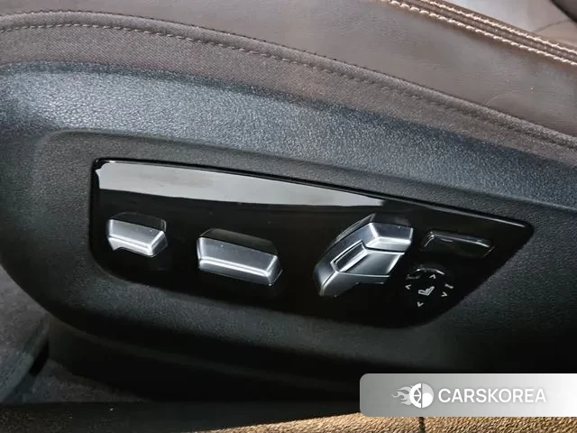 BMW 5 Series (G30) 2022 Черный из Кореи, фото 5