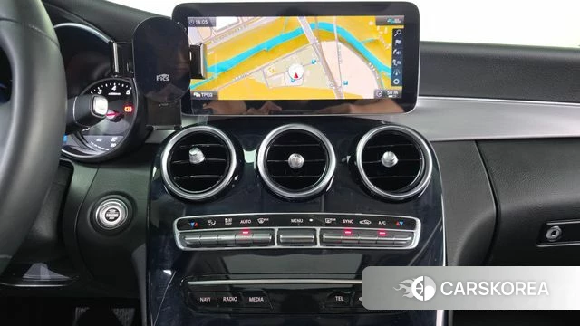Mercedes-Benz C-Class W205 2020 Белый из Кореи, фото 5