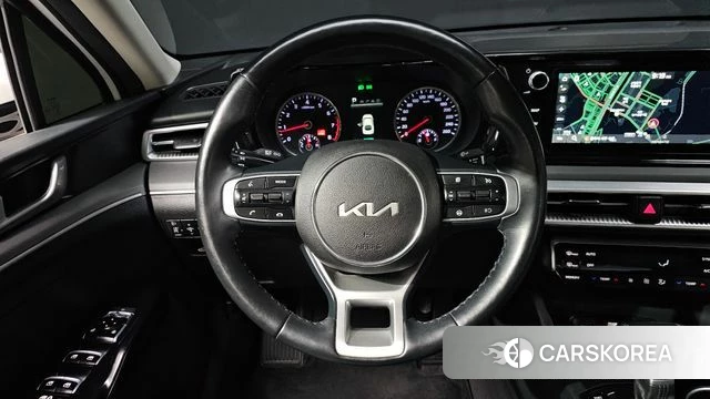 Kia K5 3rd generation 2022 Белый из Кореи, фото 5