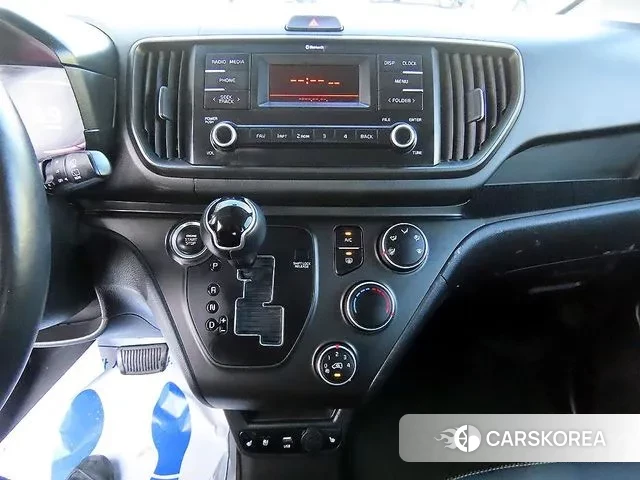 Kia The New Kia Ray 2023 Белый из Кореи, фото 5