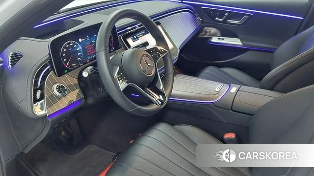 Mercedes-Benz E-Class W214 2025 Белый из Кореи, фото 5