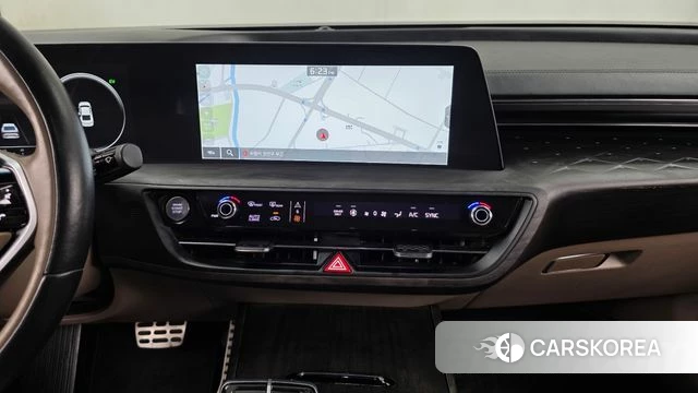 Kia K8 Hybrid 2023 Белый из Кореи, фото 5