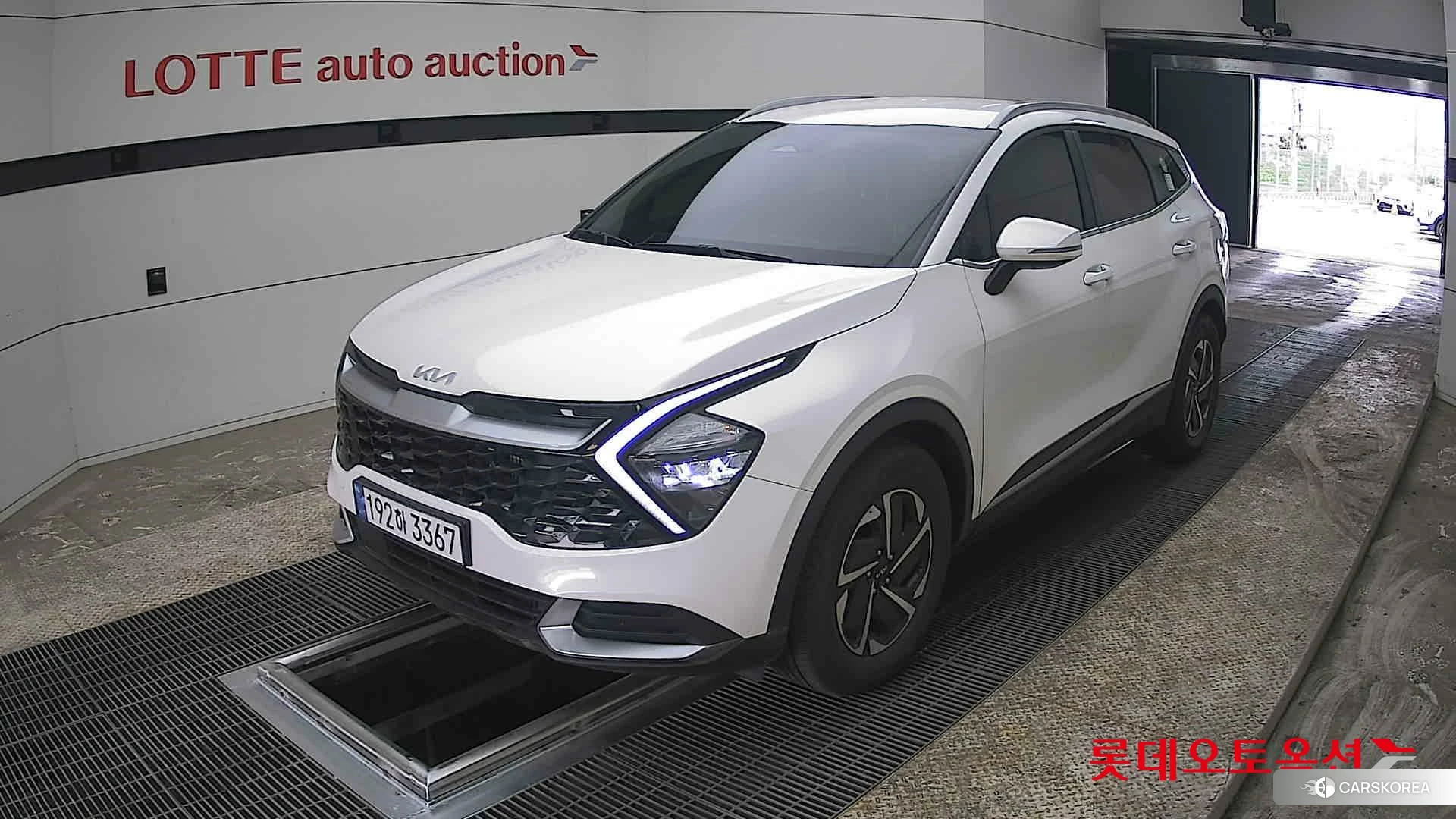 Kia Sportage Hybrid 2023 Snow White Pearl (optional) из Кореи, фото 5