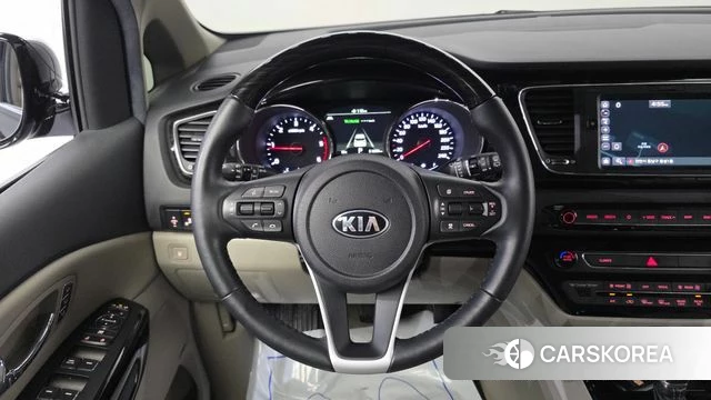 Kia The New Carnival 2018 Серый из Кореи, фото 5