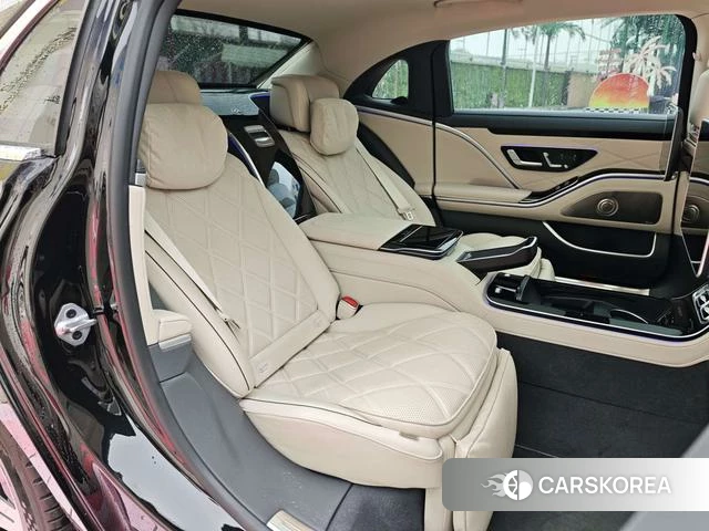Mercedes-Benz Maybach S-class 2023 Черный из Китая, фото 5