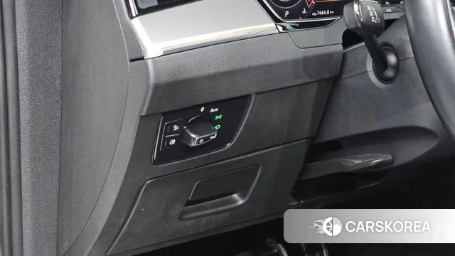 Volkswagen Arteon 2019 Белый из Кореи, фото 5