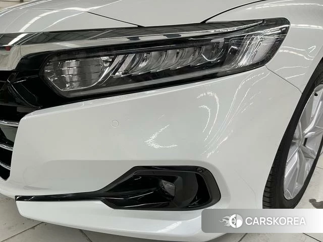 Honda Accord 2023 Белый из Китая, фото 5