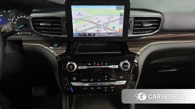 Ford Explorer 6th Generation 2021 Черный из Кореи, фото 5