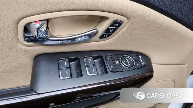 Kia The New Carnival 2019 Белый из Кореи, фото 5