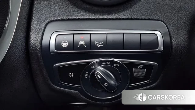 Mercedes-Benz C-Class W205 2022 Белый из Кореи, фото 5