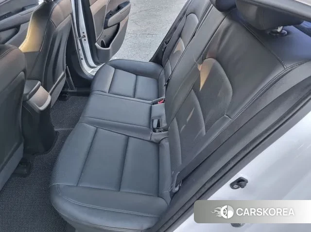 Hyundai Avante AD 2018 Белый из Кореи, фото 5