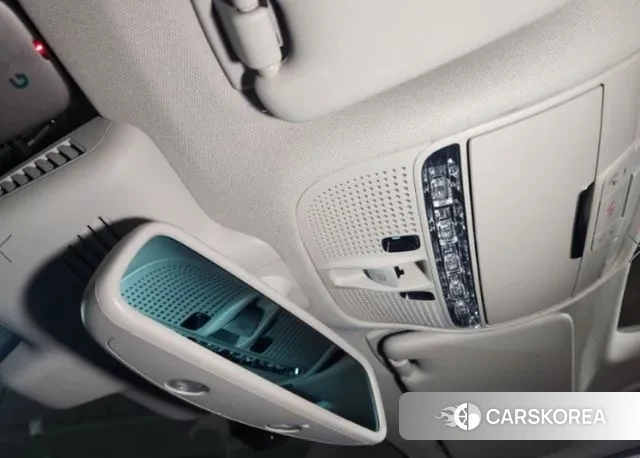 Mercedes-Benz C-Class W205 2018 Серый из Кореи, фото 5