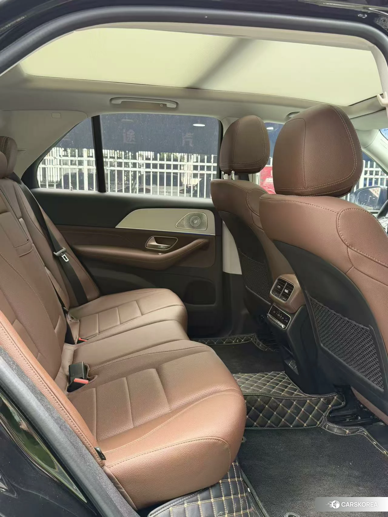 Mercedes-Benz GLE (import) 2023 Черный из Китая, фото 5