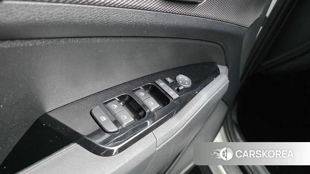 Kia Sportage 5th Generation 2023 Белый из Кореи, фото 5