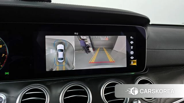 Mercedes-Benz E-Class W213 2022 Белый из Кореи, фото 5