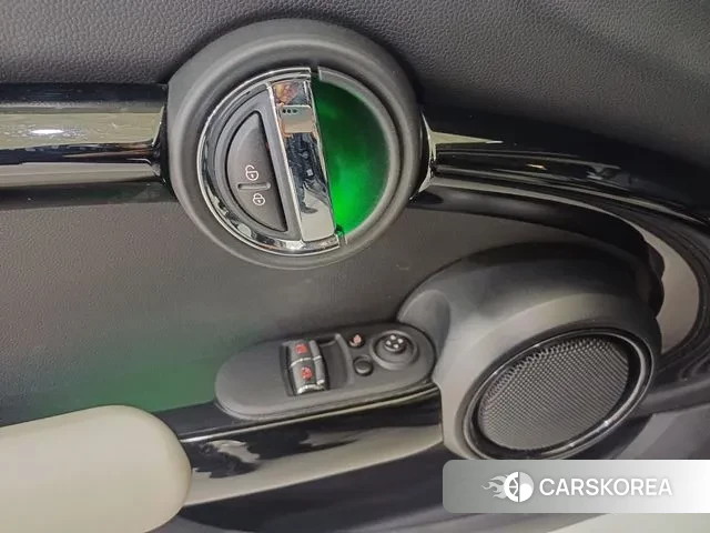 Mini Cooper S 2020 Черный из Кореи, фото 5