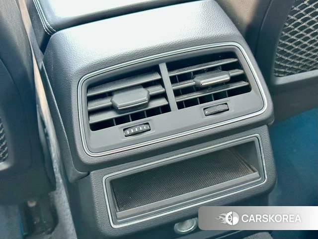 Audi A6L 2021 Черный из Китая, фото 5