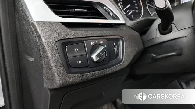 BMW X1 (F48) 2020 Серебряный из Кореи, фото 5