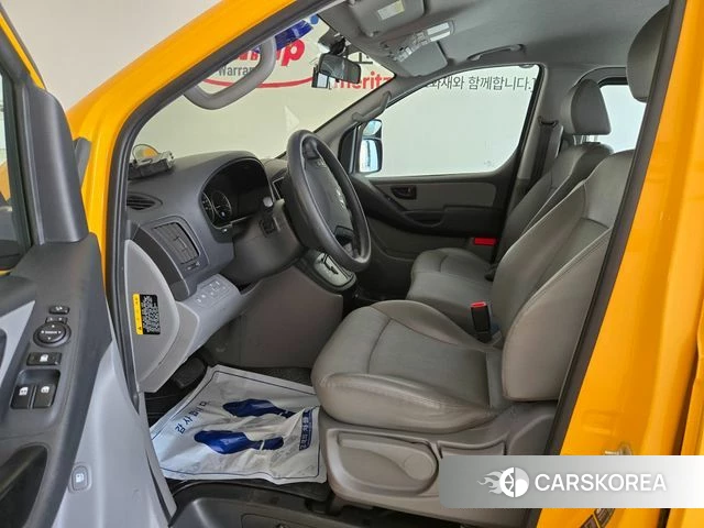 Hyundai The New Grand Starex 2018 Желтый из Кореи, фото 5