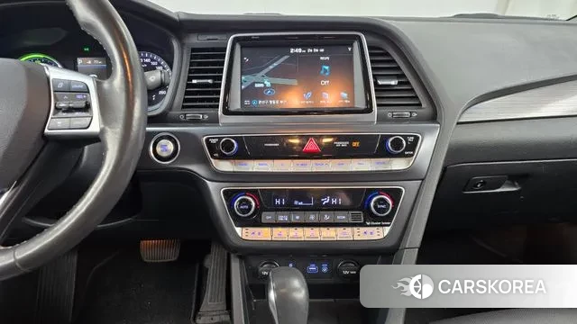 Hyundai Sonata New Rise Hybrid 2018 Белый из Кореи, фото 5